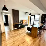 Maieru Q Residence