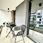 Maieru Q Residence